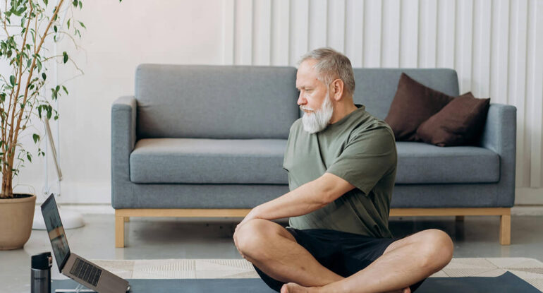 The Cross-Legged Release: A Step-by-Step Guide for Hip and Glute Flexibility