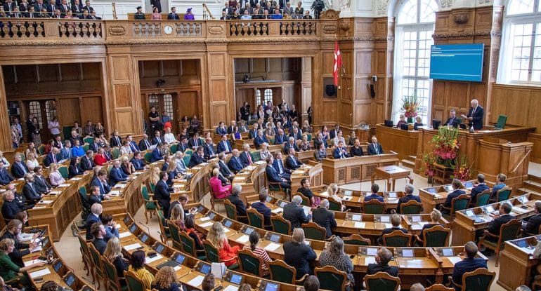 Is Chiropractic Care Effective? (Part 2) The Manga Report